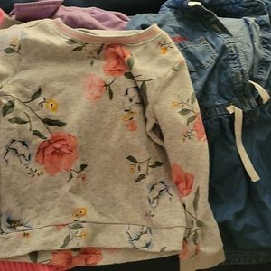 Girls clothes (bundle for $15)